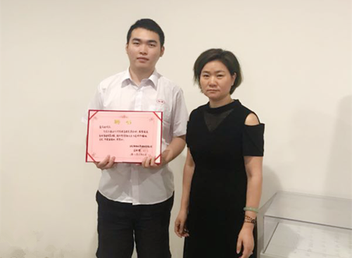 泽亚咨询之热烈祝贺翔顺光学调研报告陈述会议顺利召开